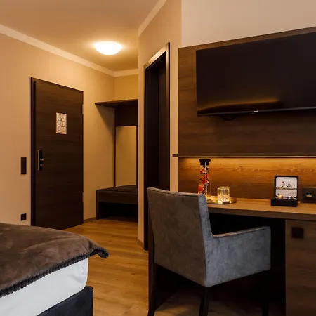 Herzl Bei Erding 4* Forstern